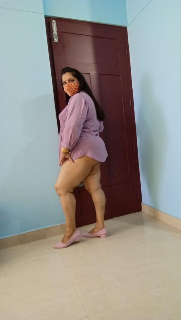 hi-i-am-sumita-bhabhi-videochat-audiochat-sexchat-nudepics-available-here