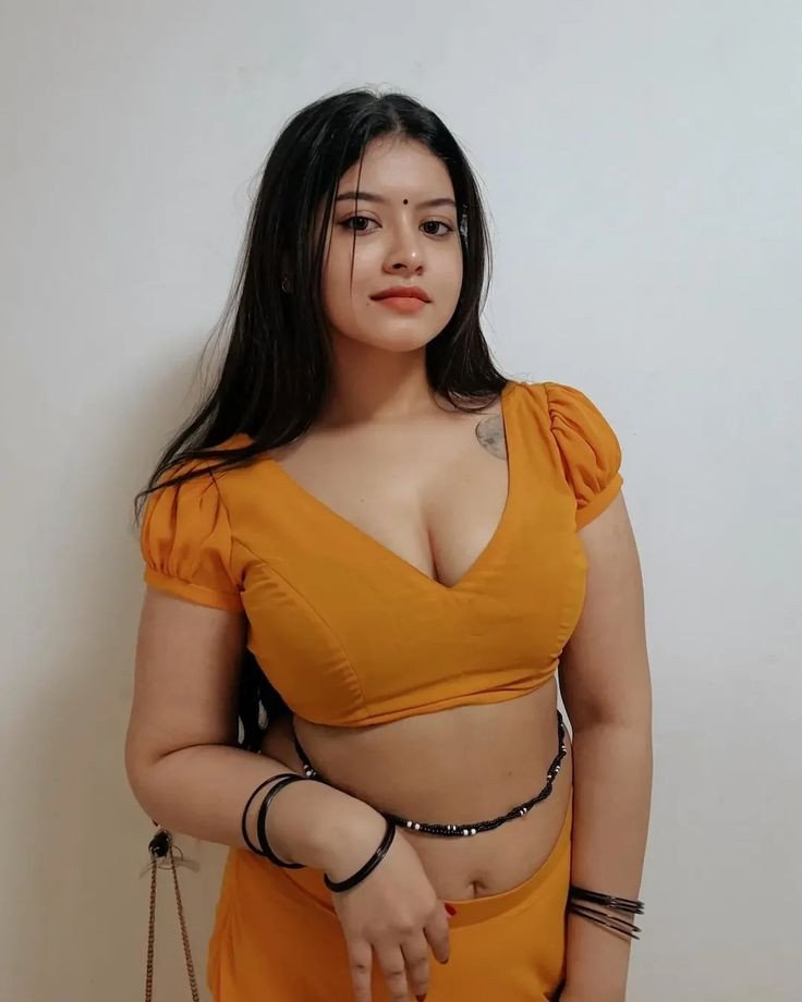 Tumsar Call Girl In 8282935581 Call Girls in Escort service️ Independe...