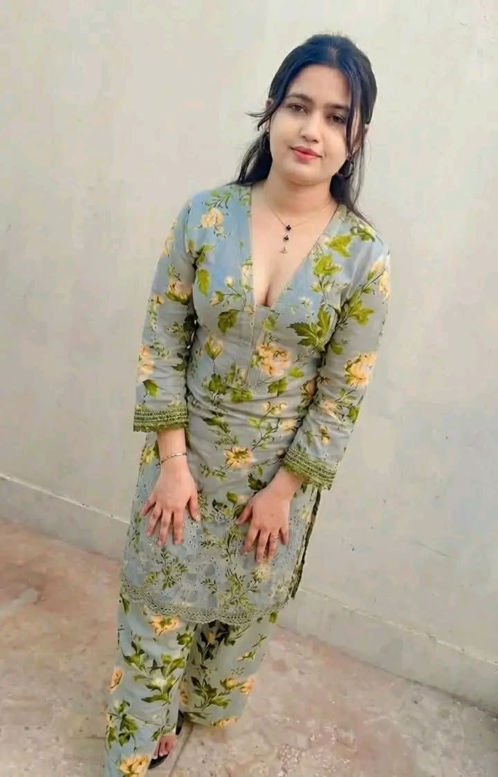 Riya 1 hr 9002 hr 1500 3 hr 2000full night 3000genuine service