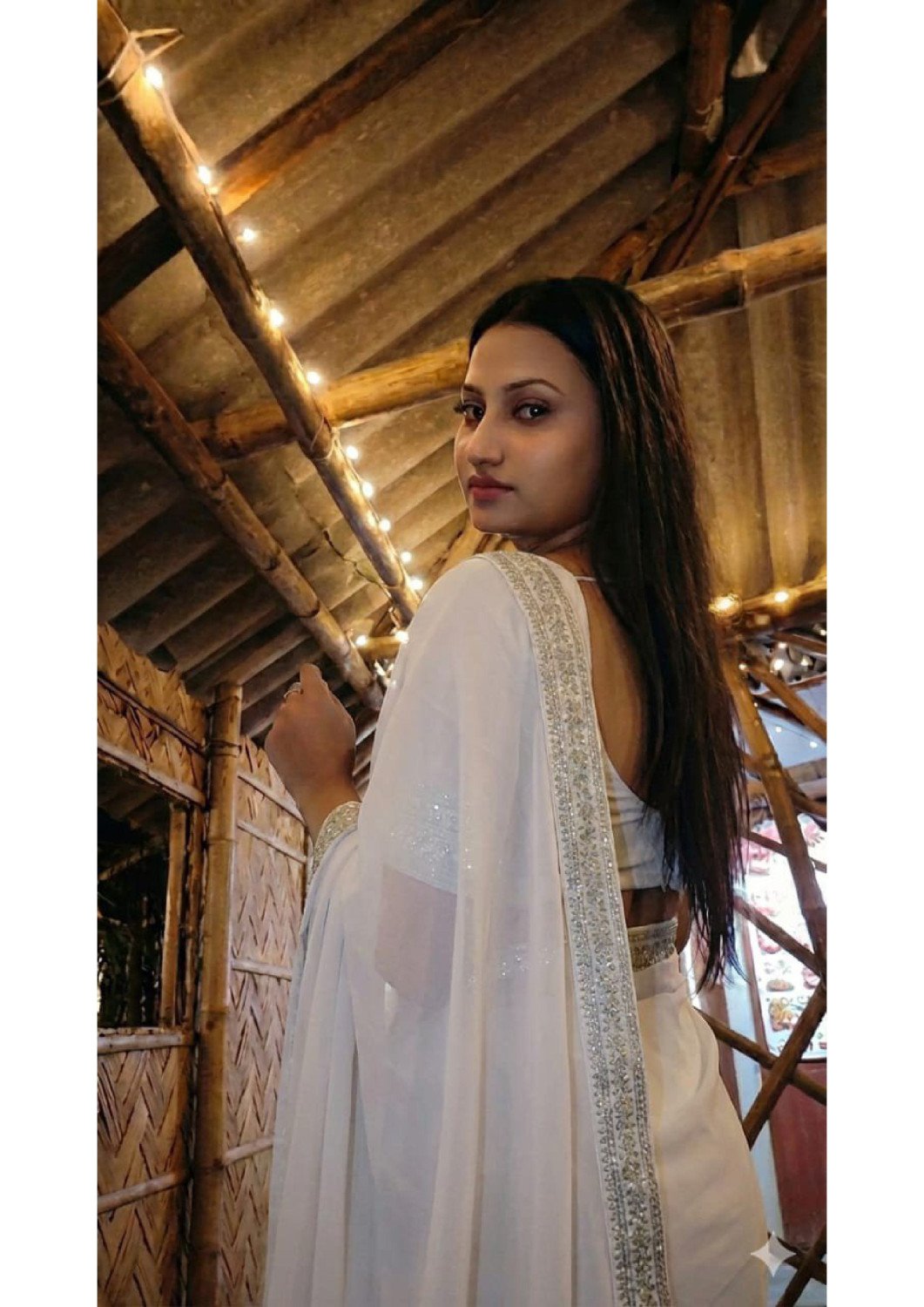 High profile independent college girl house wife aunty provide service