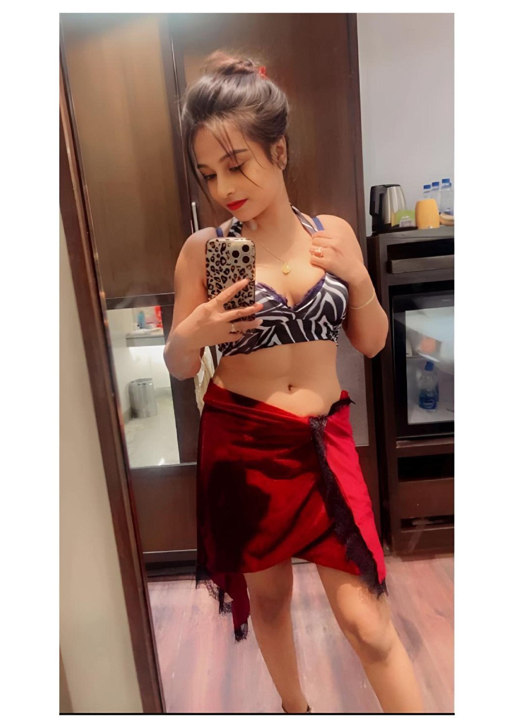 High profile independent college girl house wife aunty provide service