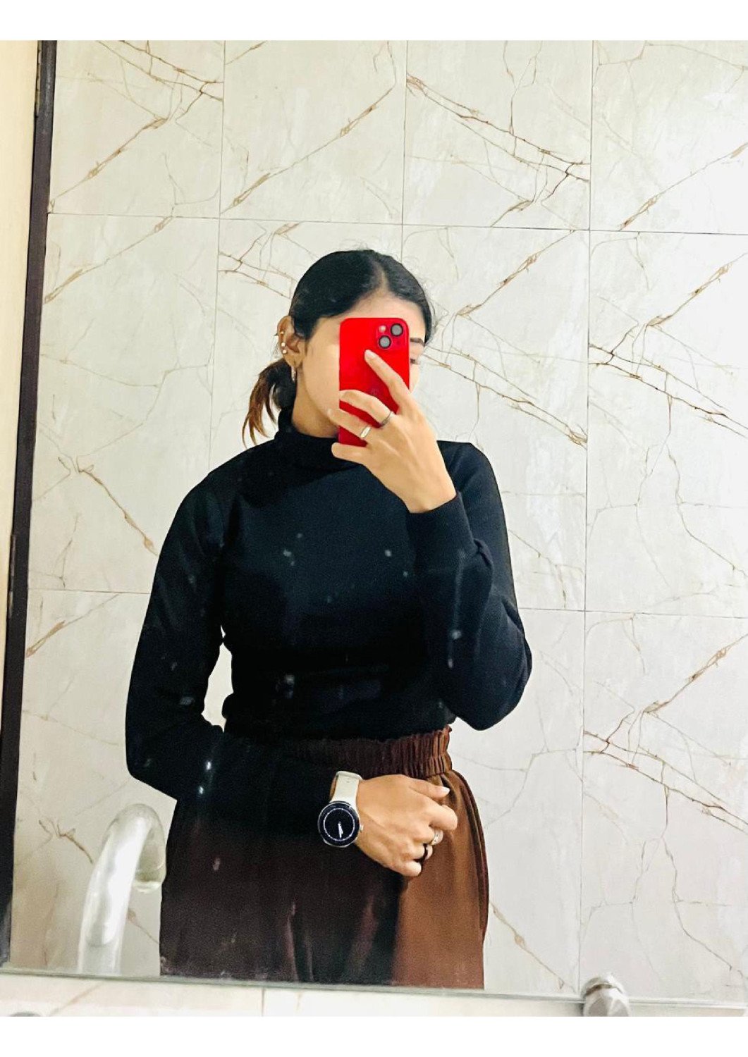 High profile independent college girl house wife aunty provide service