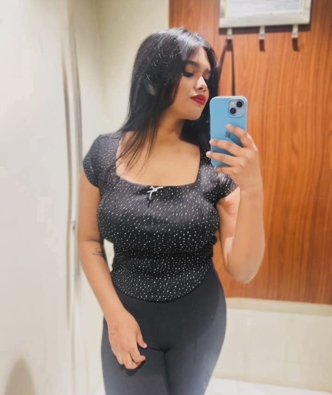 1hr 900 2hr 1500 3hr 2000 full night 4000 full service 100% genuine ️c...