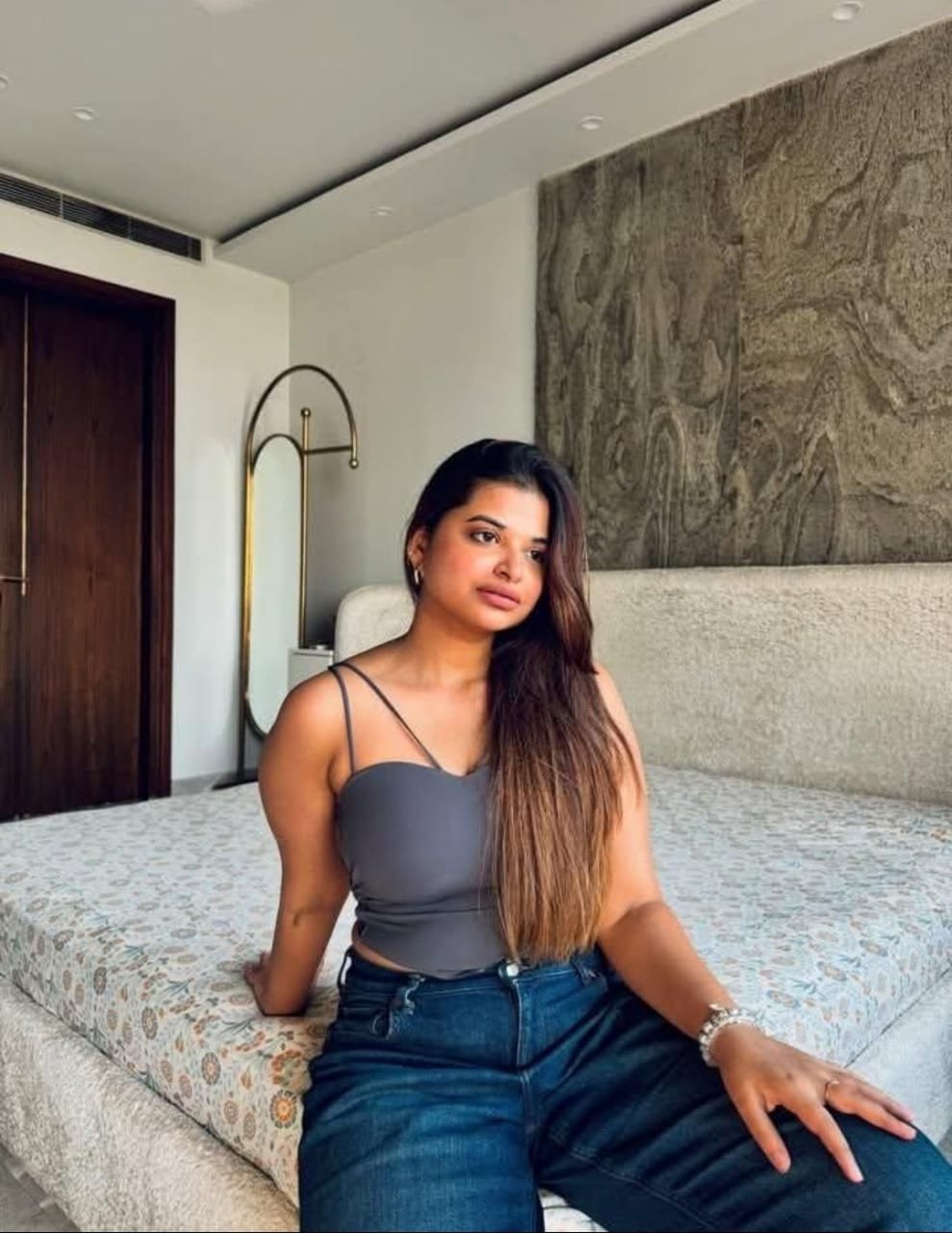 1hr 900 2hr 1500 3hr 2000 full night 4000 full service 100% genuine ️c...