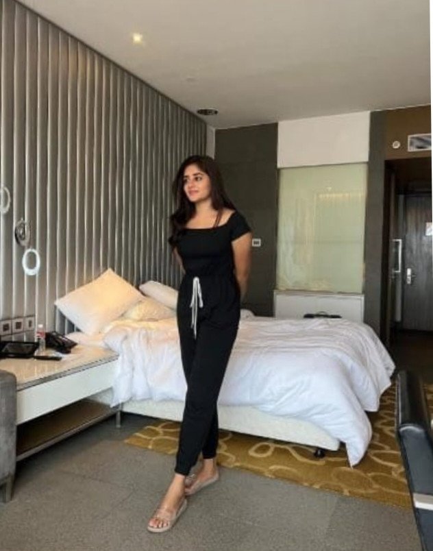 PUJA PATEL,, ️️GENUINE SERVICE️️ FAST BOOKING ️️ CALL GIRL ESCORTS SAR...