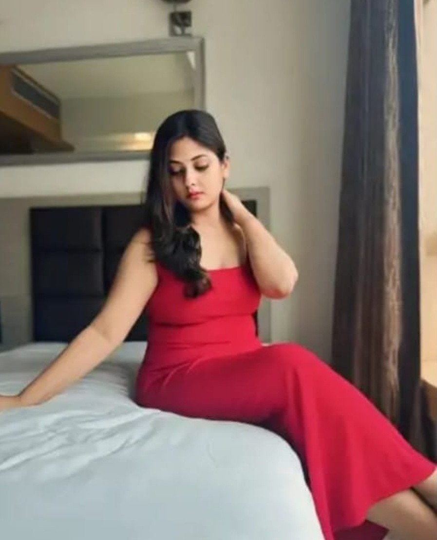 High profile independent college girl house wife aunty provide service