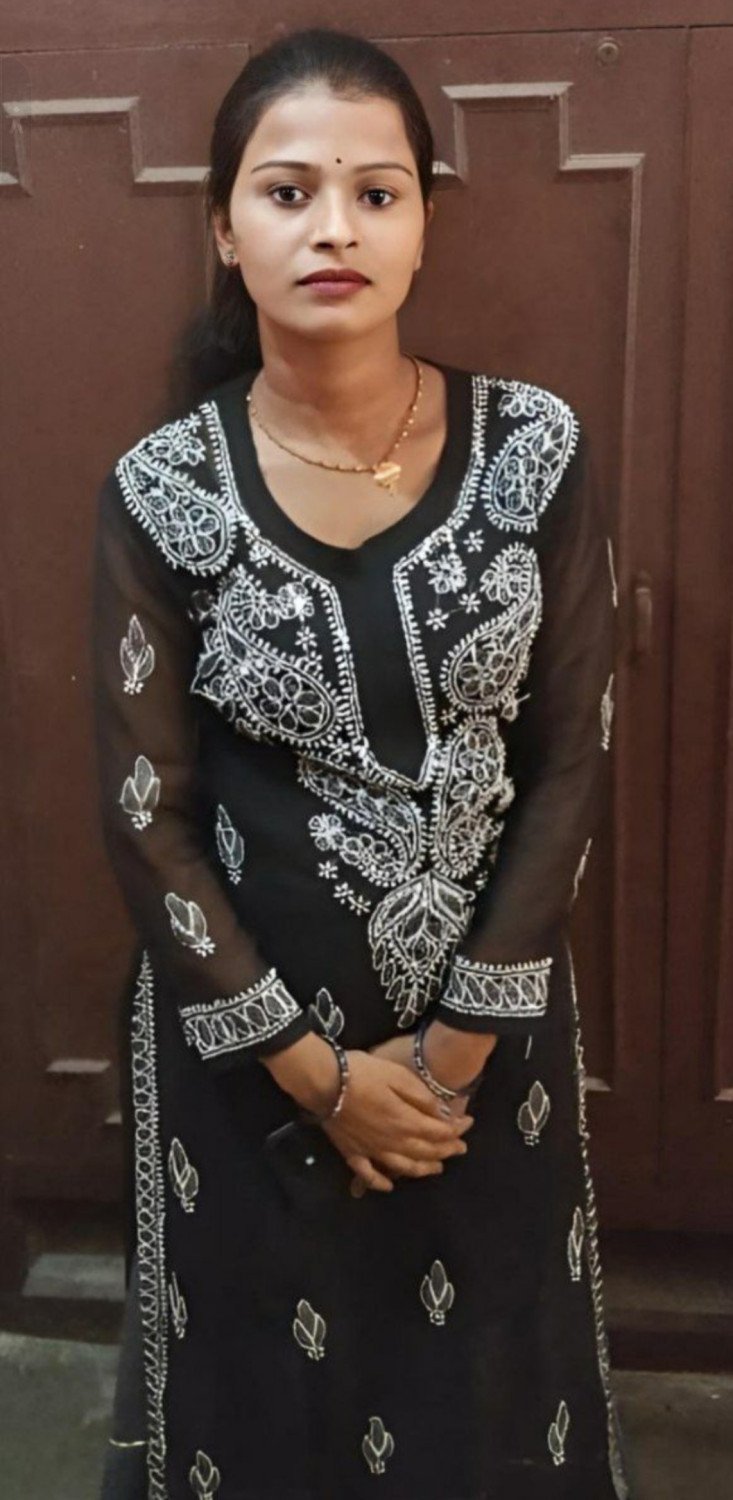 LOW PRICE 100% GENUINE SERVICE 1HR 900 2HR 1500 3HR 2500