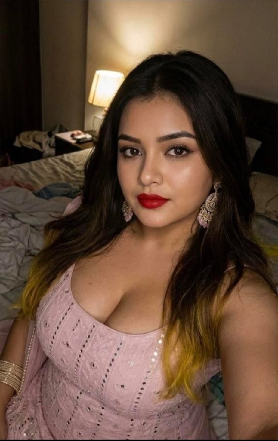 All types service available whatsapp chat call me full sefty full squa...