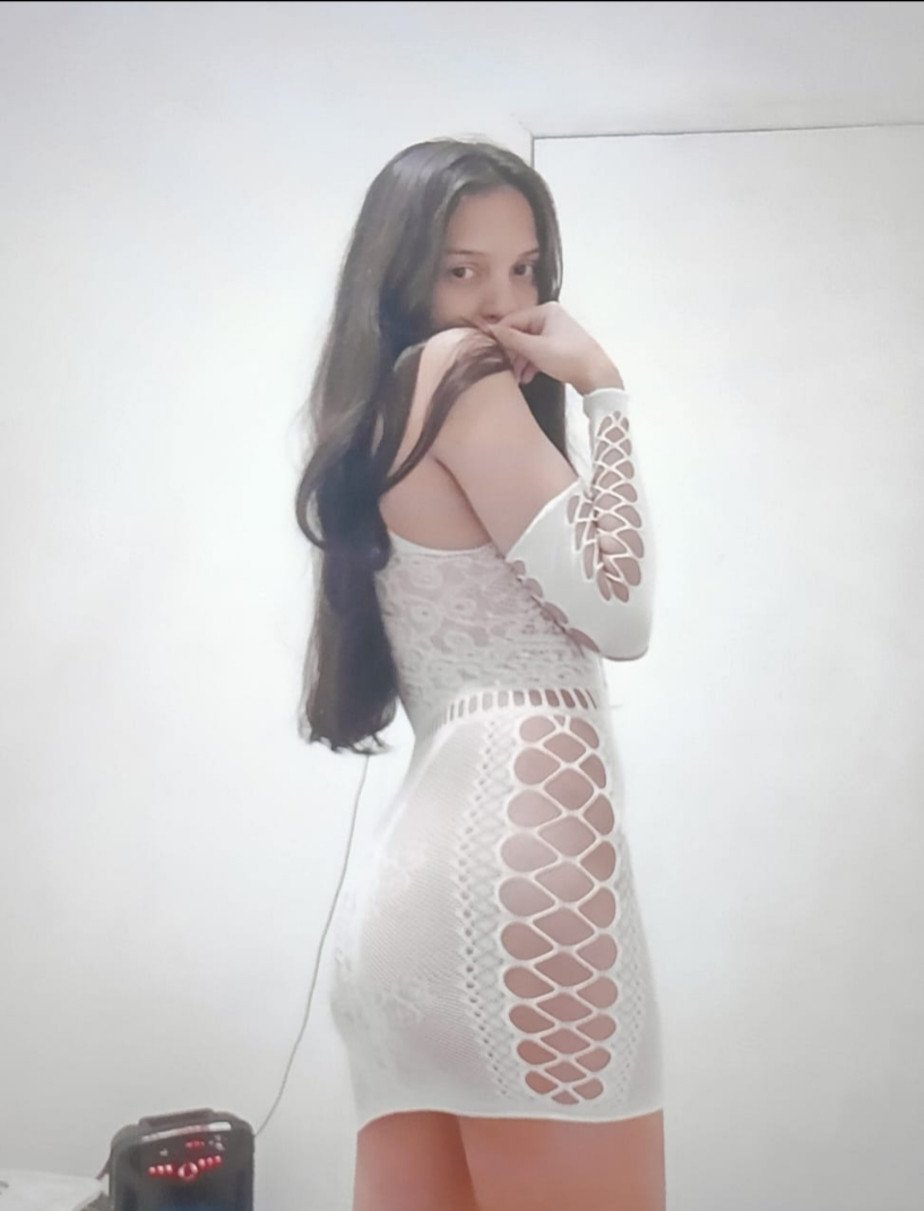 All types service available whatsapp chat call me full sefty full squa...