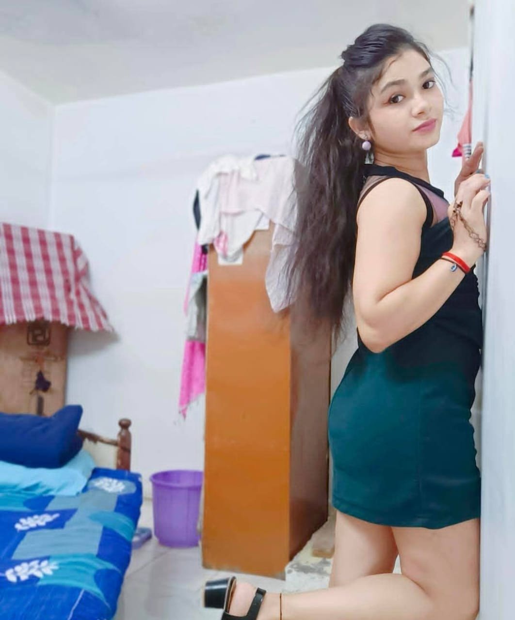 High profile independent college girl house wife aunty provide service