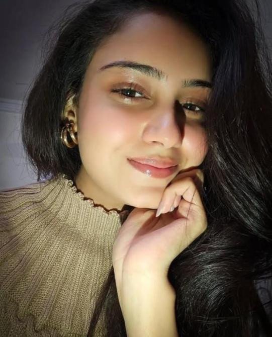 Genuine high profile call girls escort service available full safe and...