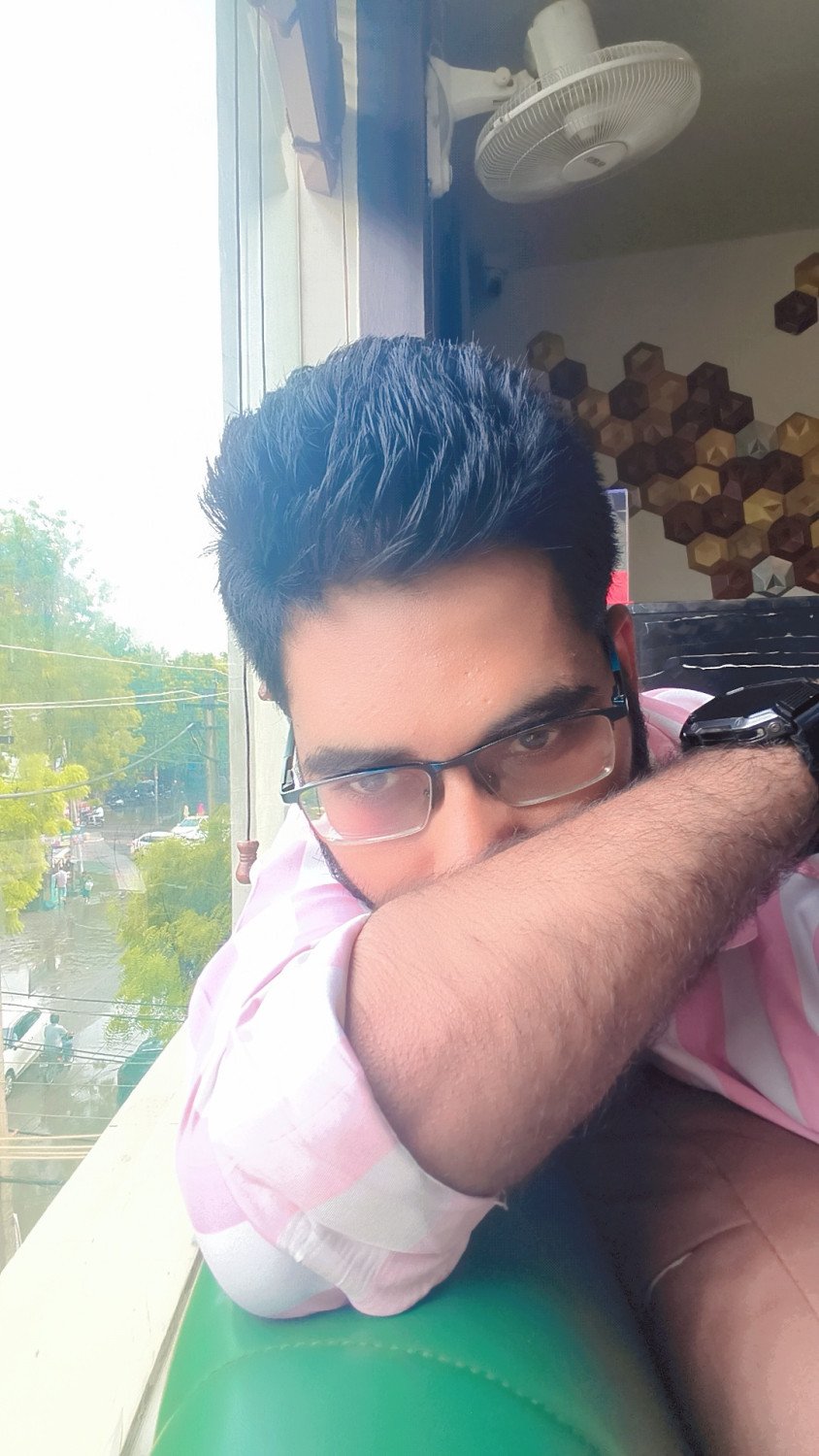 Unforgettable Nights Begin With SIKANDER. Exclusive Gentleman for PRIV...