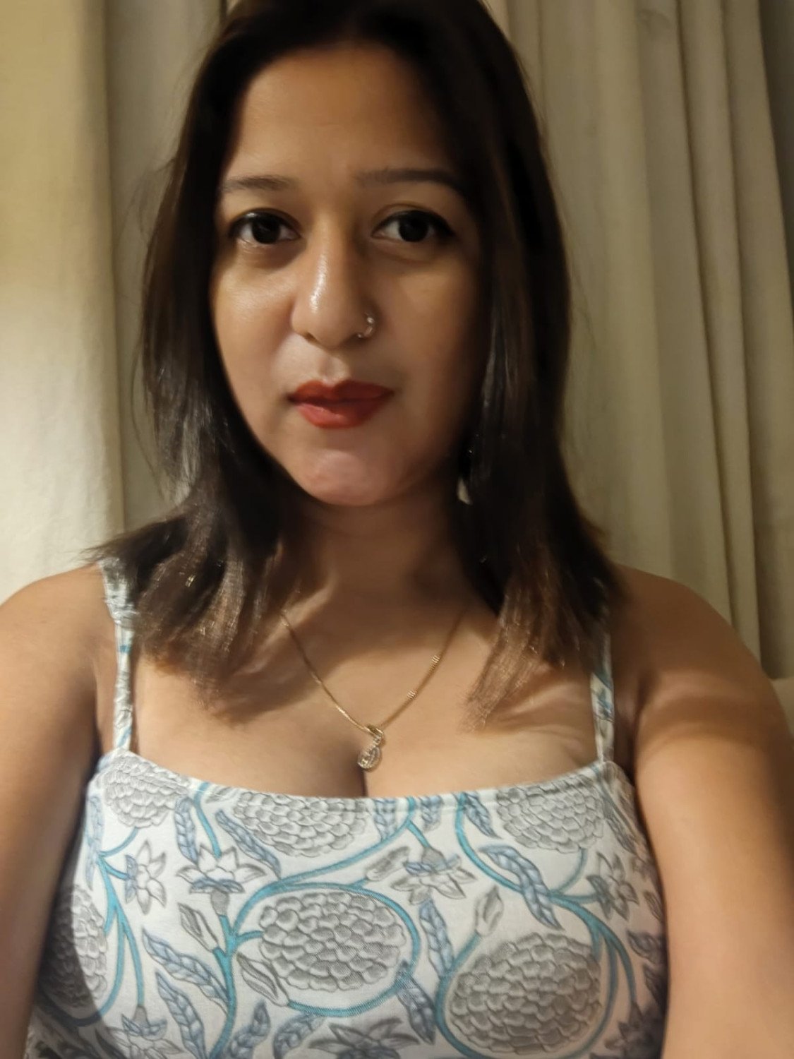High profile independent college girl house wife aunty provide service