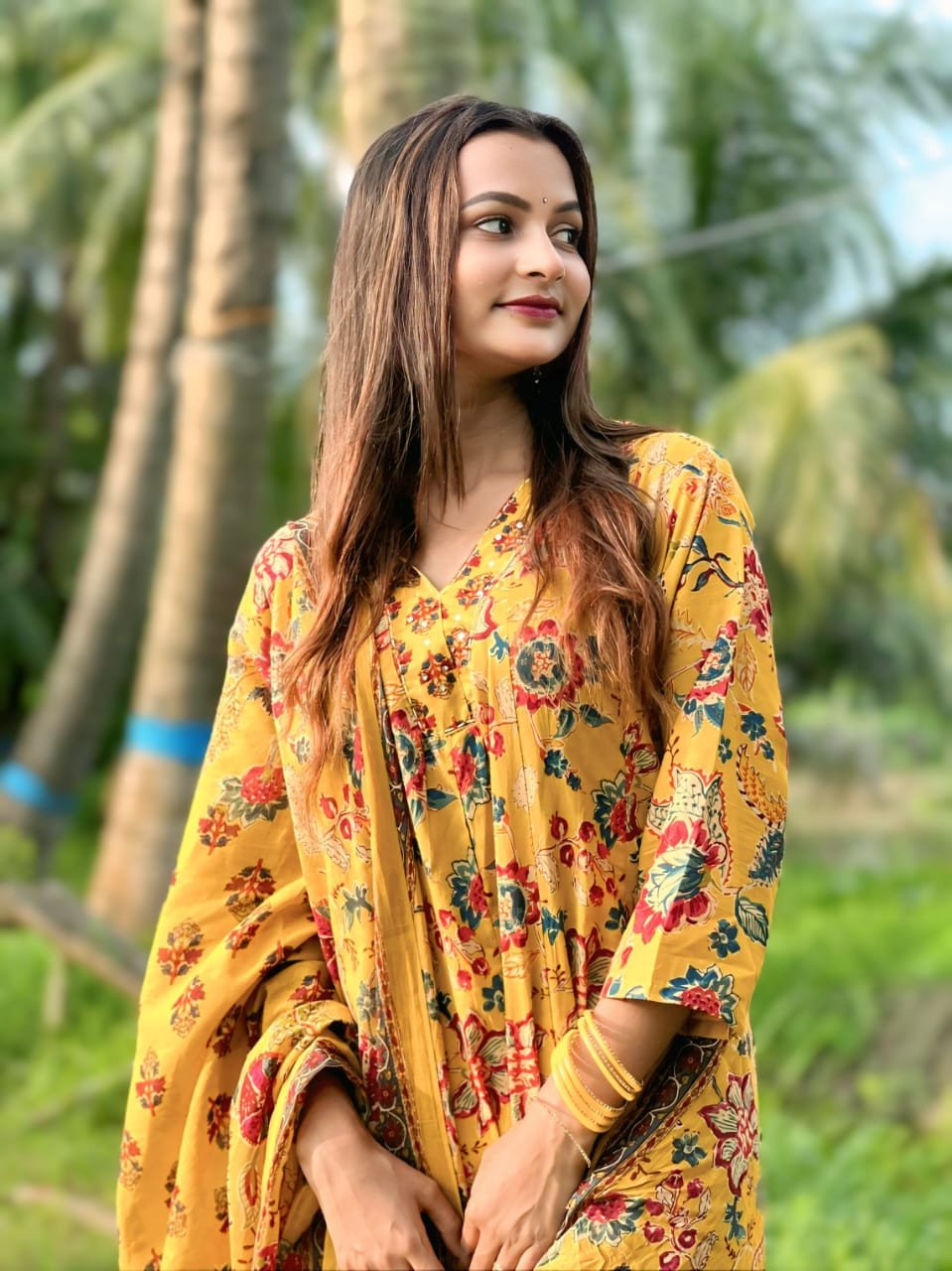 High profile independent college girl house wife aunty provide service