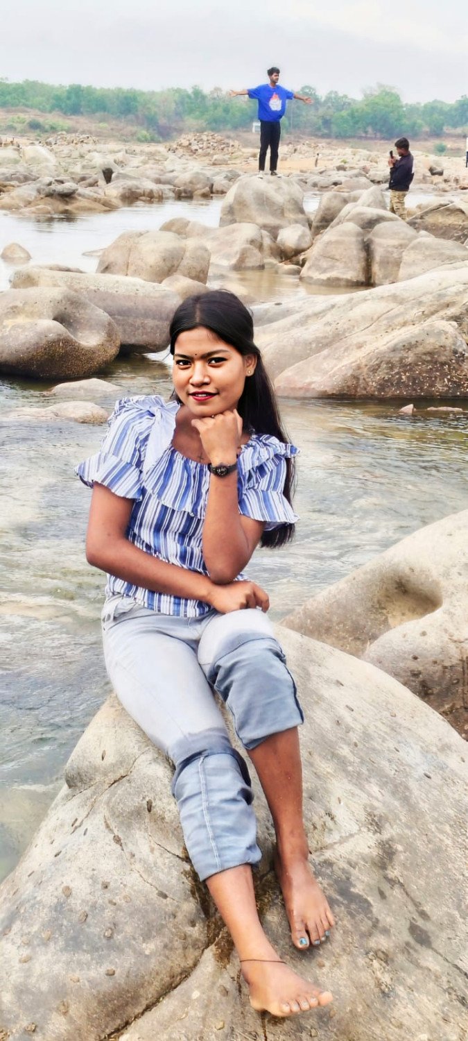 High profile independent college girl house wife aunty provide service