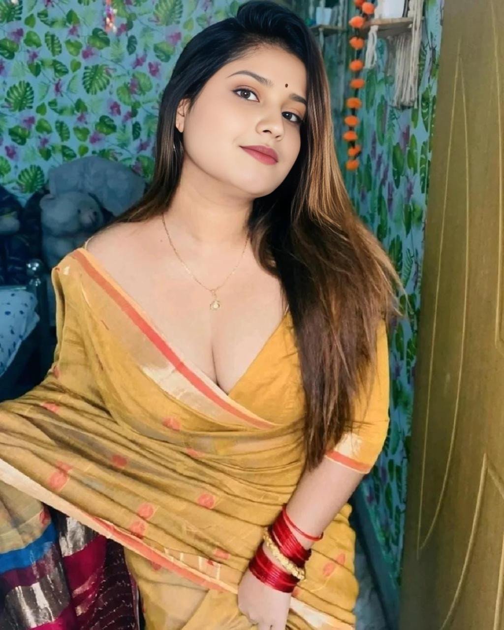 High profile independent college girl house wife aunty provide service