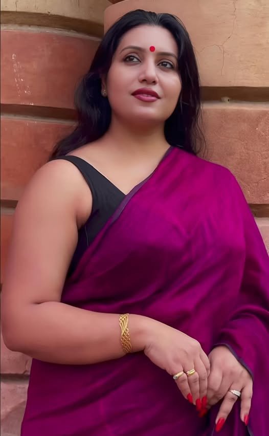 High class blond models call girls maninagar