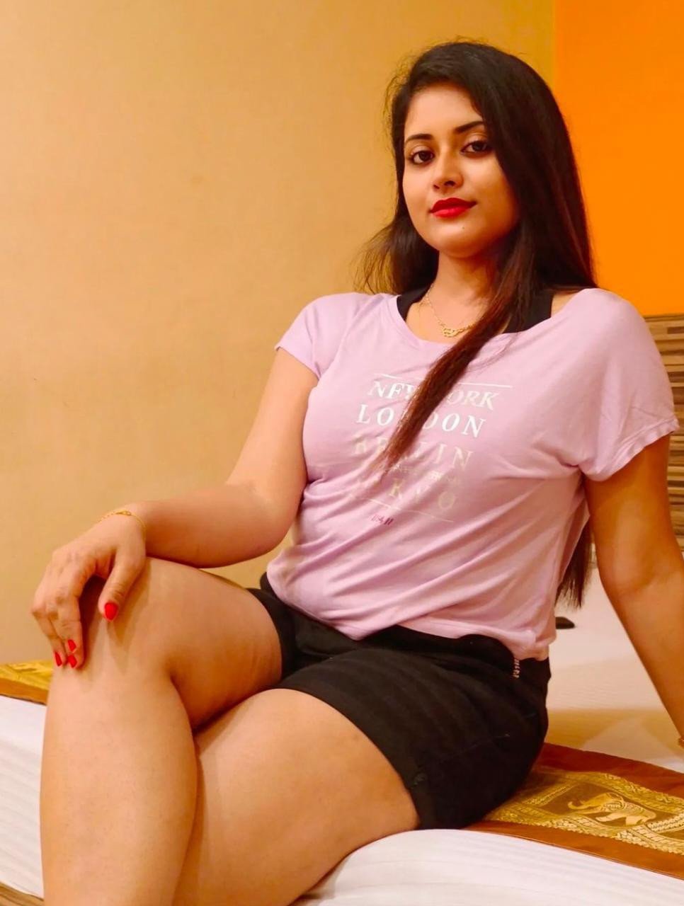 VlP Rani Patel1hr 900 2hr 1500 3hr 2000 full night 4000 full service 1...