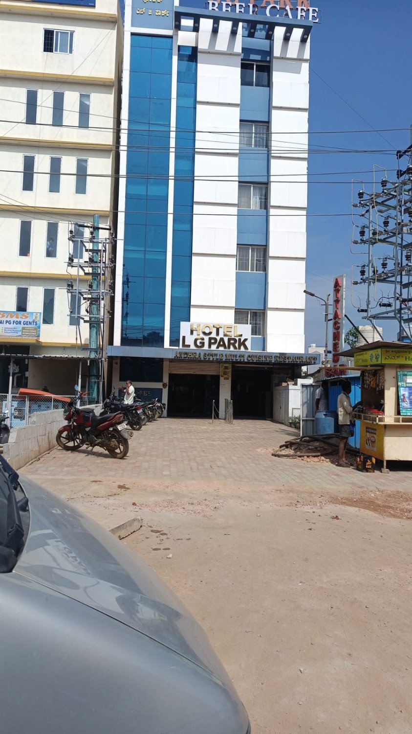 _CALL ME COLLEGE GIRLS HOUSE WIFE HOTEL AND HOME SERVICE