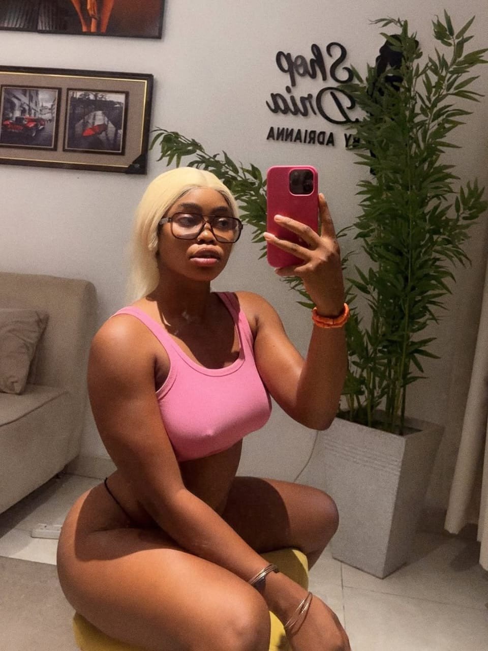 AFRICAN HOT NEW BUSTY AFRICAN LADY ,READY TO BE FUCKED HARD AND GOOD