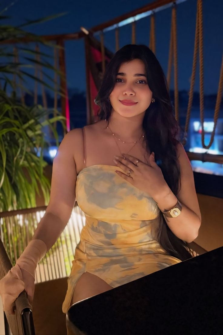 97712//94489 only phone call me escort India call girl service giunine...