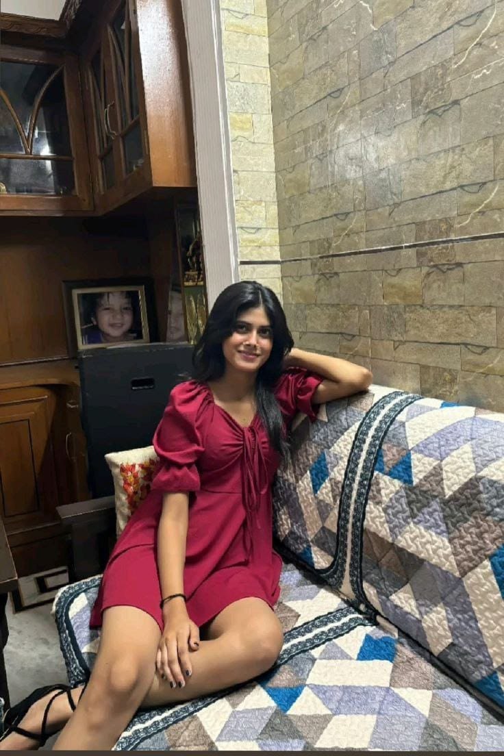 Safe and secure full satisfaction service indipendent college girl ava...