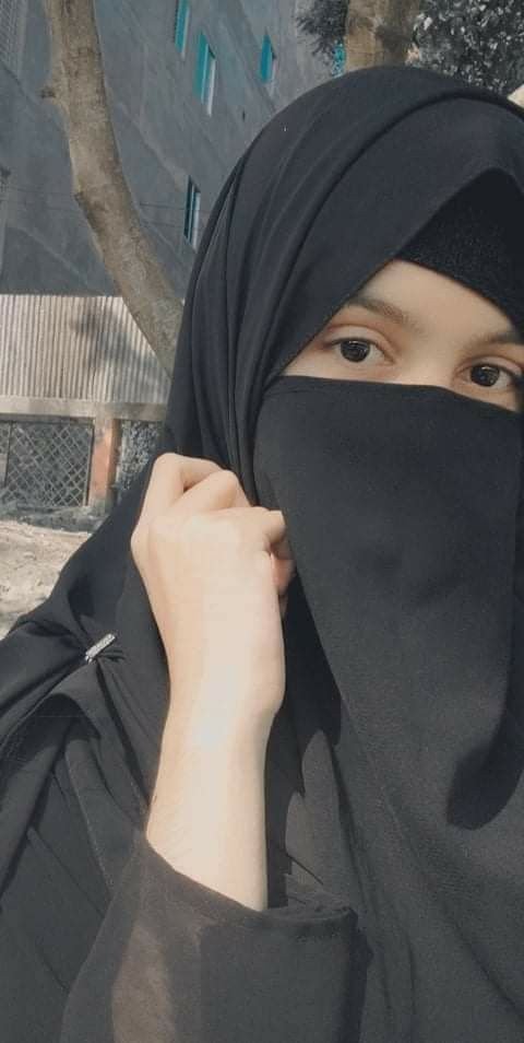 Riya :- 1 hr 1000/-2 hr 2000 /-. 3hr 3000/- full night 4000