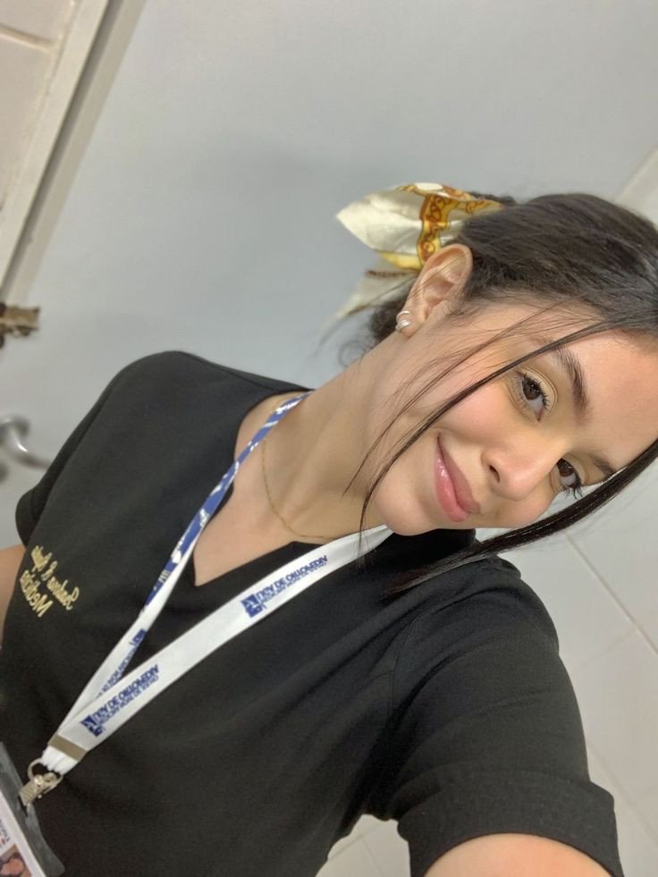 1 Hur 1500 2 Hur 2500 Full night , 4000 full day 4500 , ruhi sharma es...