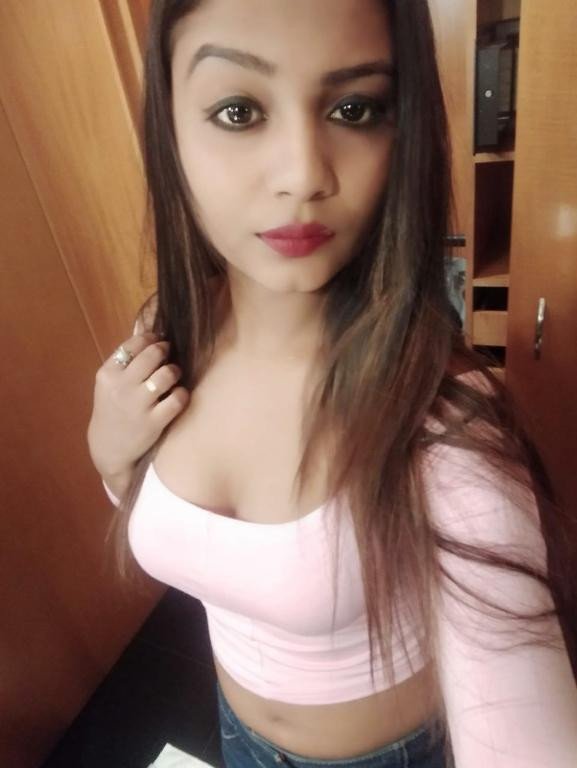 Safe and secure full satisfaction service indipendent college girl ava...