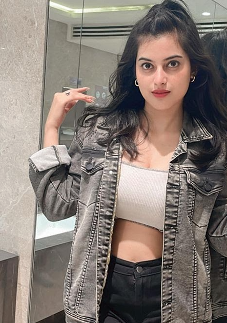 Call girl & 903861*0251 /𝐁𝐄𝐒𝐓 𝐂𝐀𝐋𝐋 𝐒𝐄𝐑𝐕𝐈𝐂𝐄 𝐈𝐍/𝐎𝐔𝐓