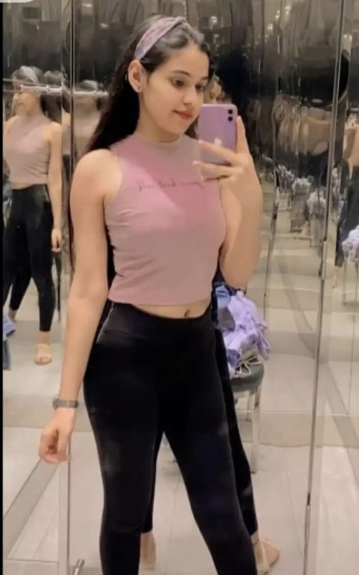 Real meet high profile collage girl and aunty available