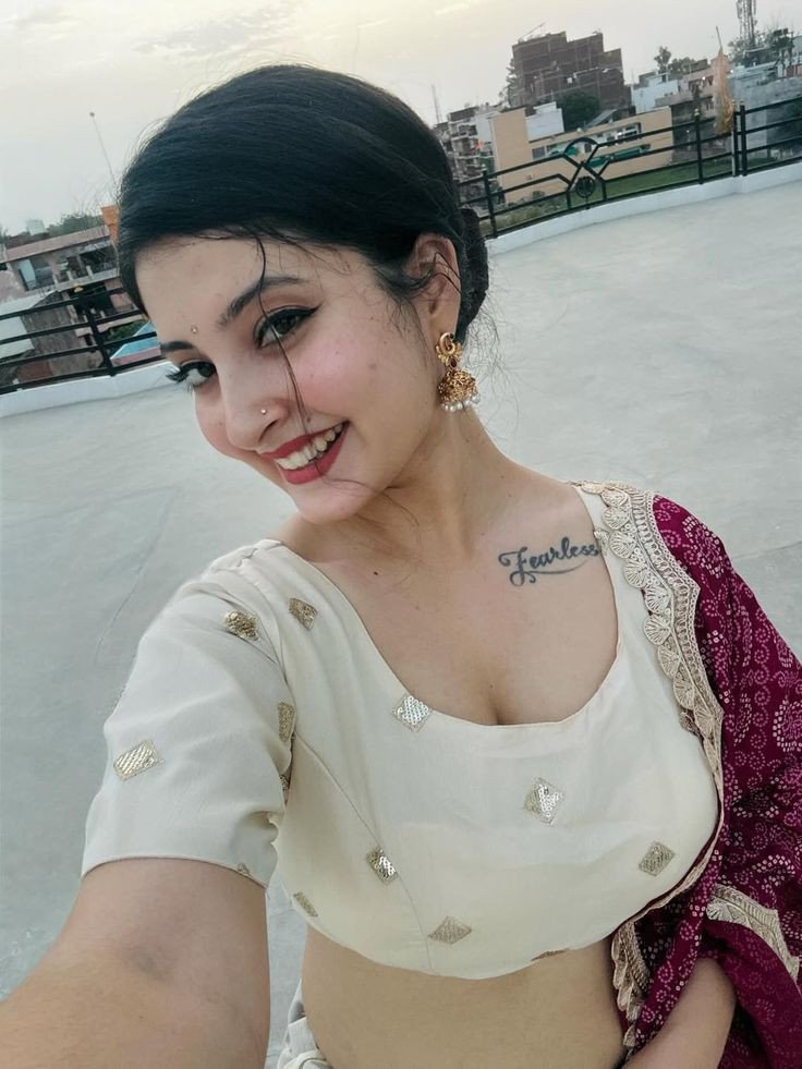 Afzalpur 100% trusted call girls (8910091130) contact back short full...