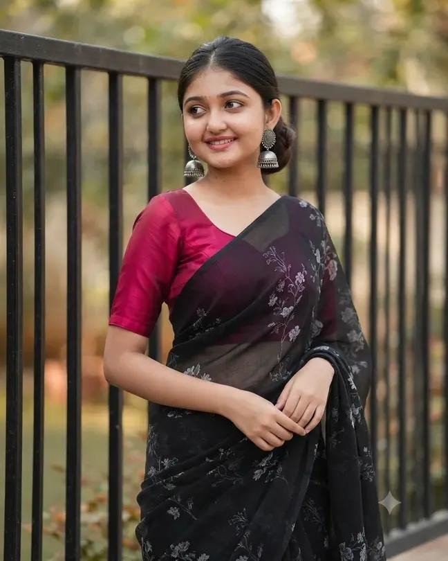 Sonali,,,,Patel 1hr 900 2hr 1500 3hr 2000 full night 3000 full satisfi...
