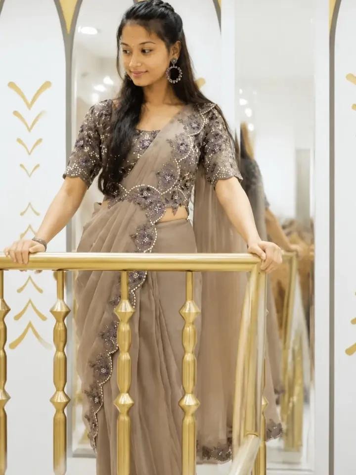 Sonali,,,,Patel 1hr 900 2hr 1500 3hr 2000 full night 3000 full satisfi...