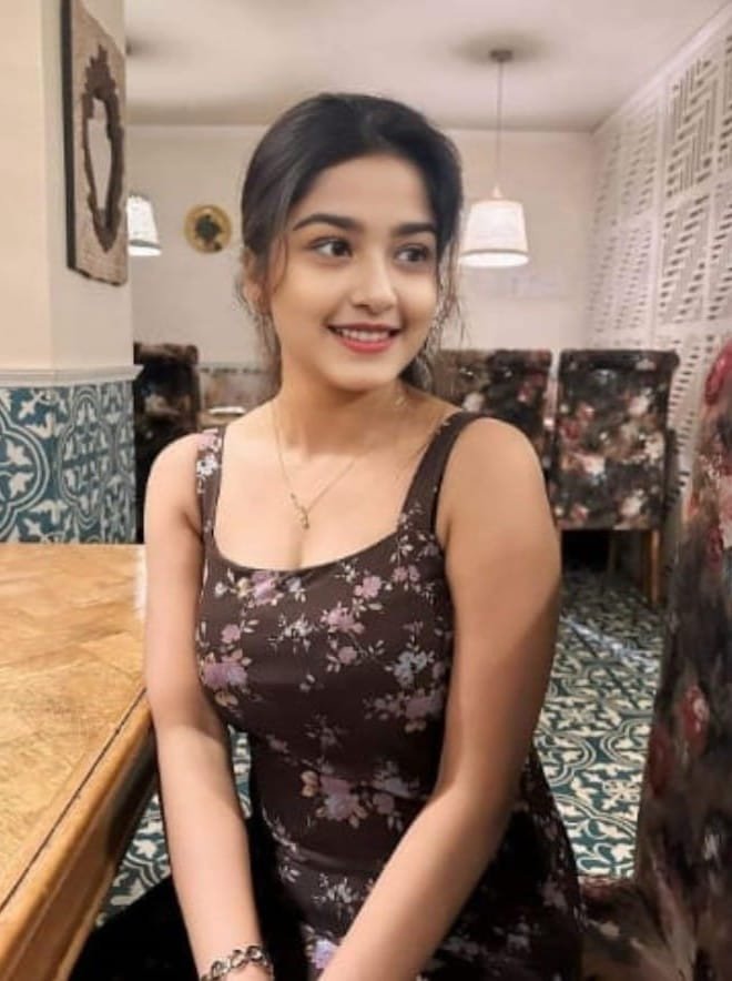 High profile independent college girl house wife aunty provide service