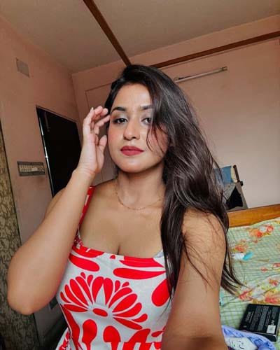 High profile independent college girl house wife aunty provide service