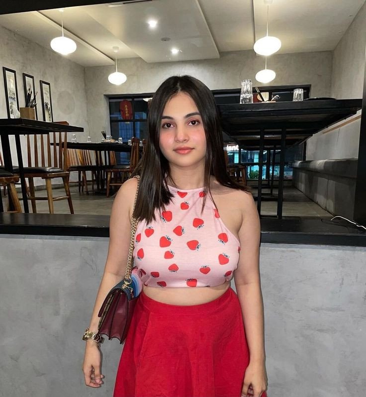 ⓿*️VIP* ️️LOW COST ONLY GENUINE SERVICE HOME AND HOTEL SERVICE Escort...