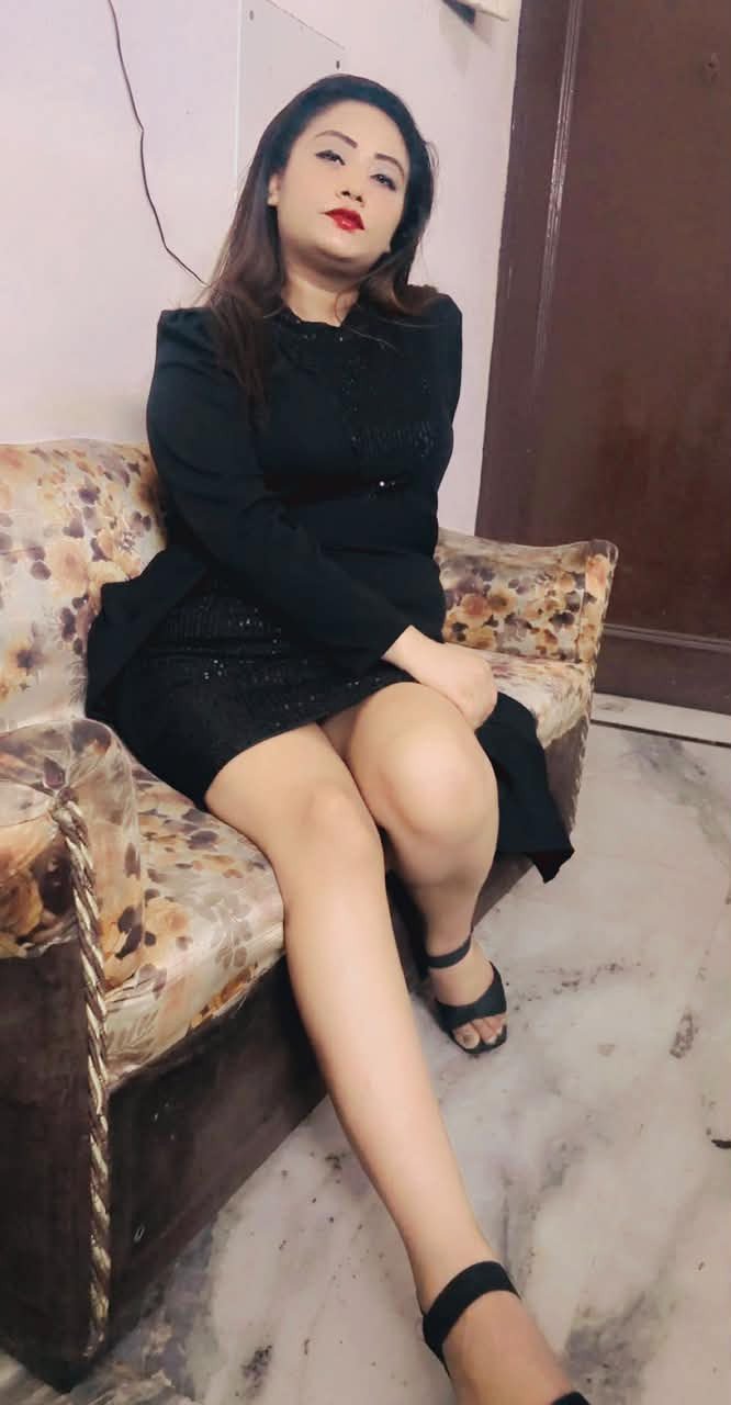 CALL PRIYA BEST LOW PRICE 100% GENUINE GIRLS AND HOME SERVIC