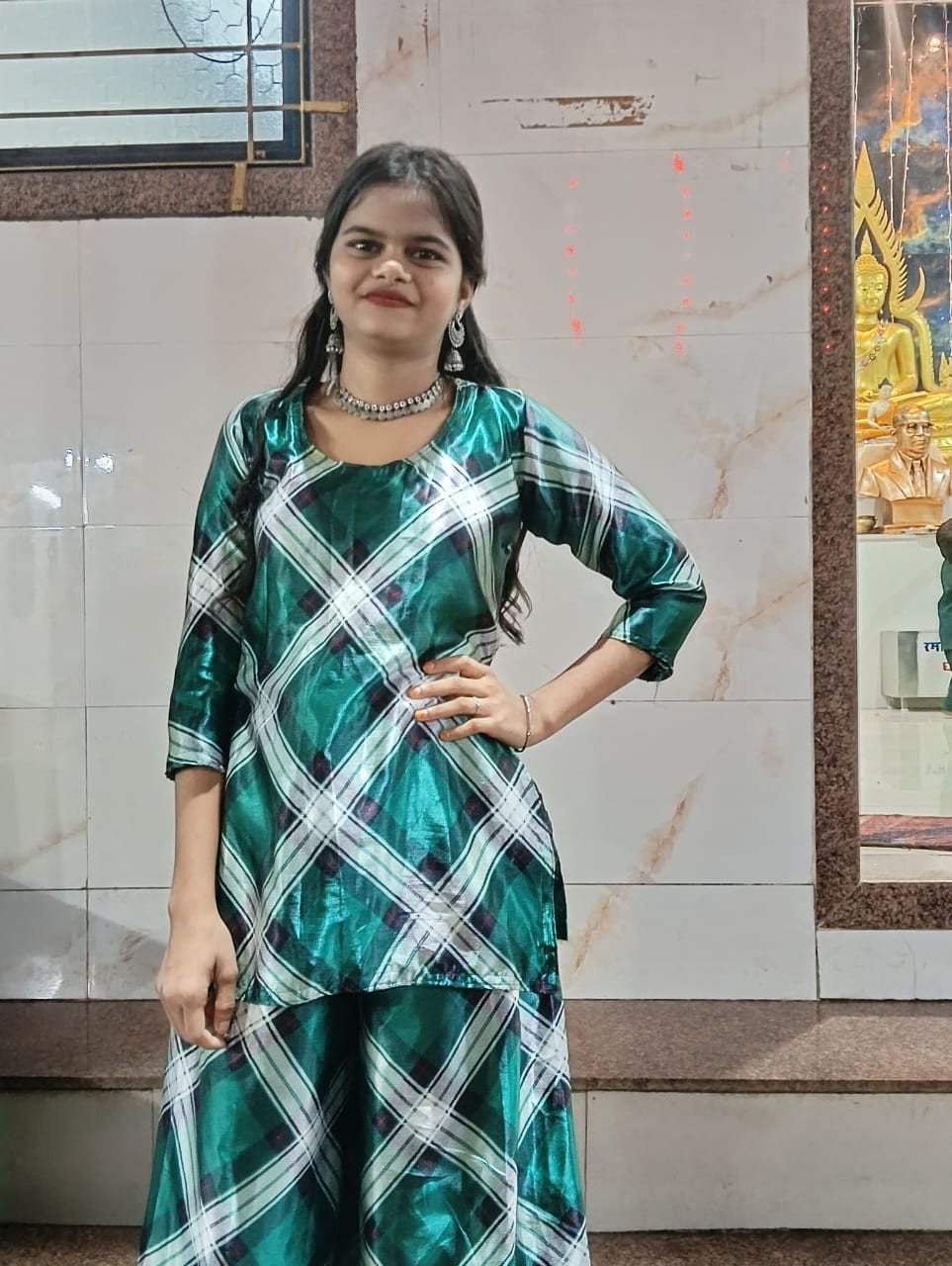 Call me 100% genuine come full enjoy service rahega