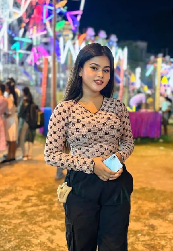 1 Hur 1000 2 Hur 1500  Full night ,  3000  escort ️ service  f