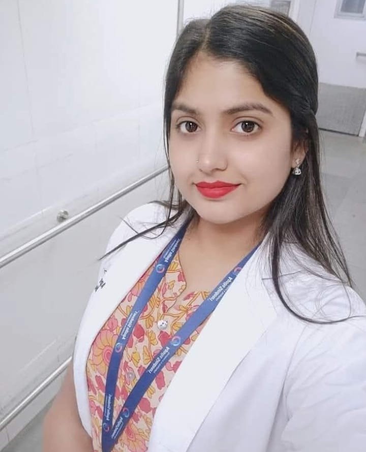 Cost price hotal and home  service available  VIP and safe and secure