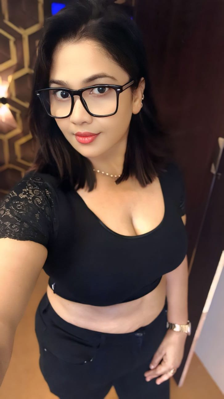 Valsad Call GIRL️ 𝟗𝟗𝟑𝟒𝟖𝟓𝟑𝟕𝟎𝟒️ CALL GIRLS IN️ESCORT SERVICE