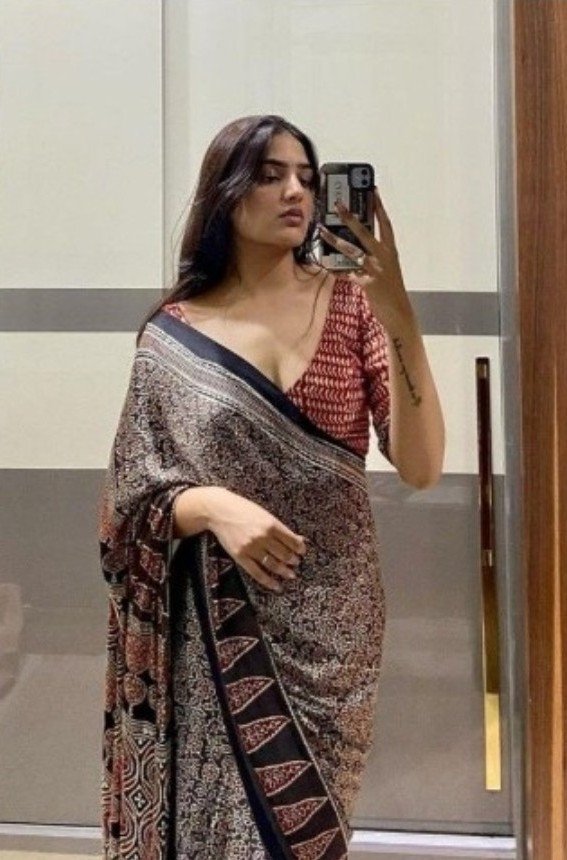 Escort service call girl call me