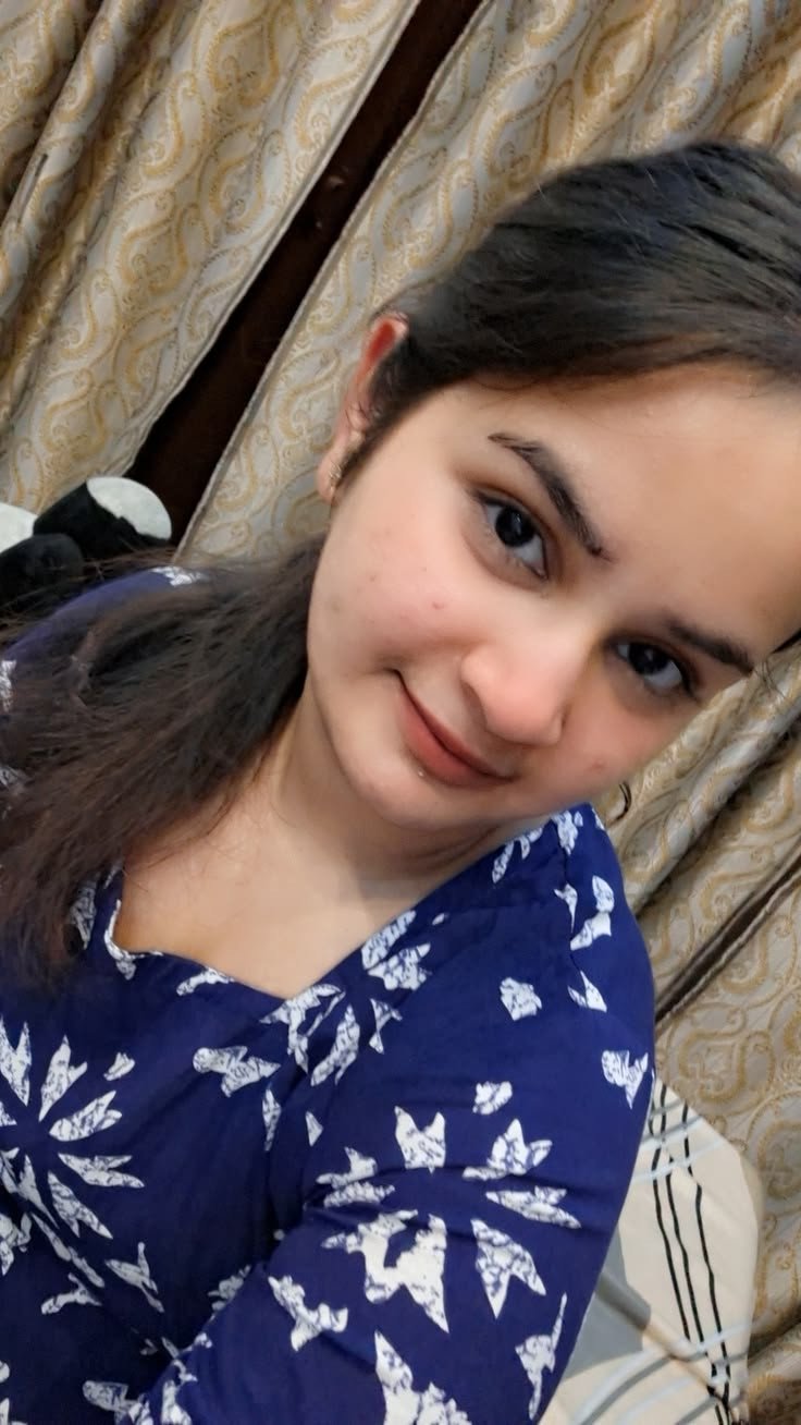 Mandarmani  𝟵𝟖𝟬𝟭𝟳𝟵𝟱𝟱𝟬𝟱 ️Myself Siya independent college call girl aunt...