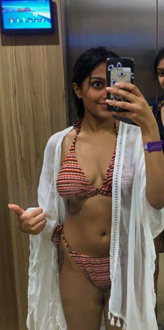 Low price ️️100% real High profile VIP genuine service available full...