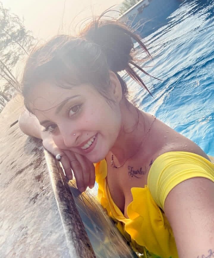 Myself divya  LOW COST indipendent safe and secure hot figure best vip...