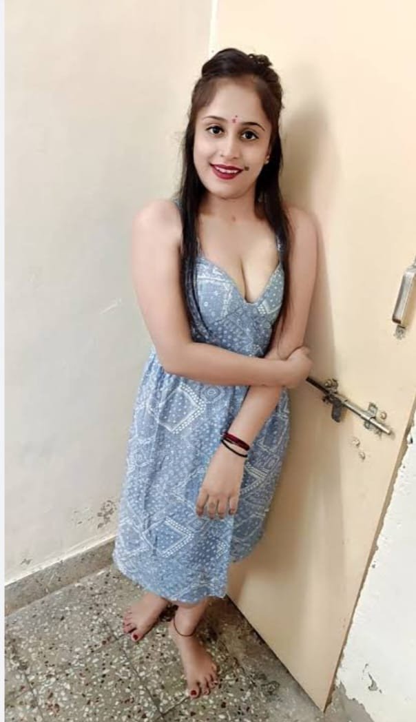 (1) hours 900 (2)hours 1500 (3) hours 2000 full night 4000 Kajal Patel...
