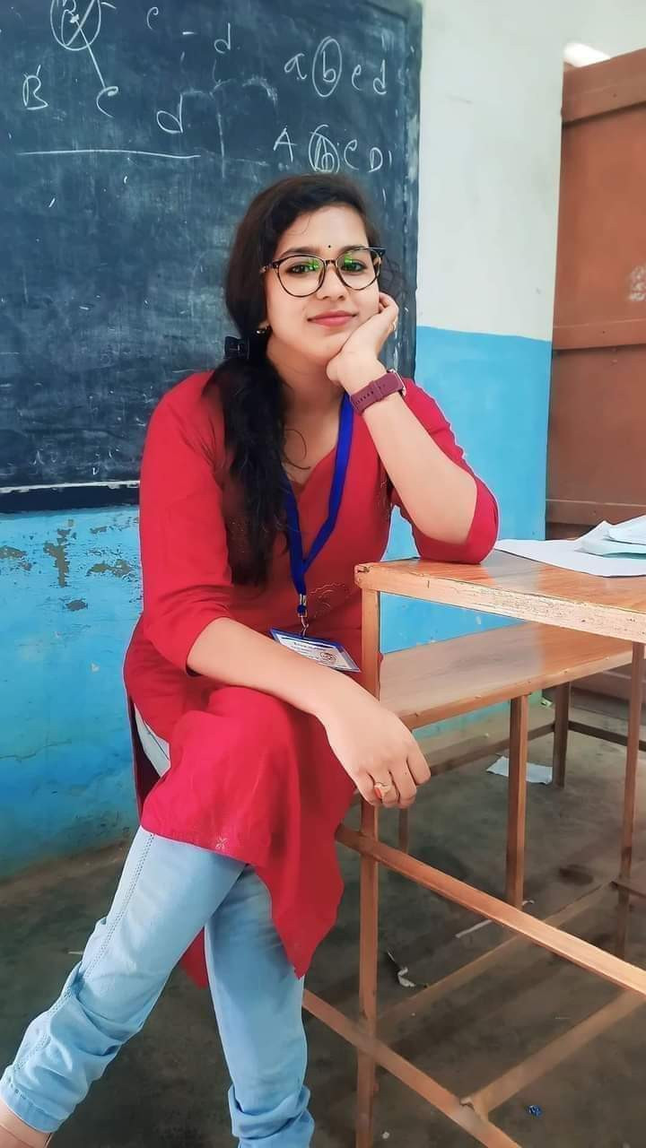 Hubli escort service call girl ladki available 24 ghanta contact