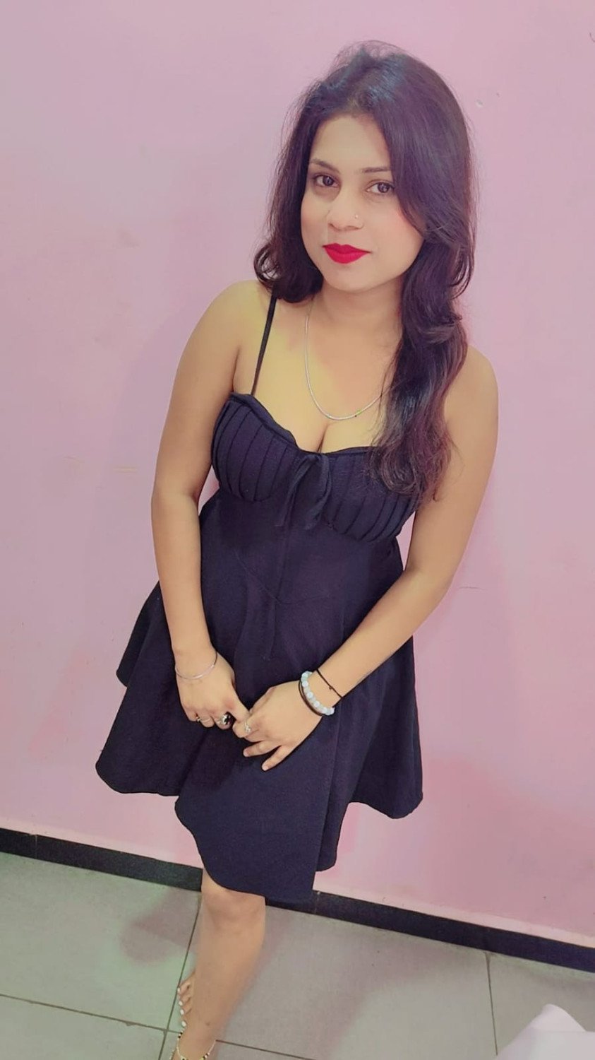 Home delivery || hotel service kajal Sharma|| call girls full enjoy se...