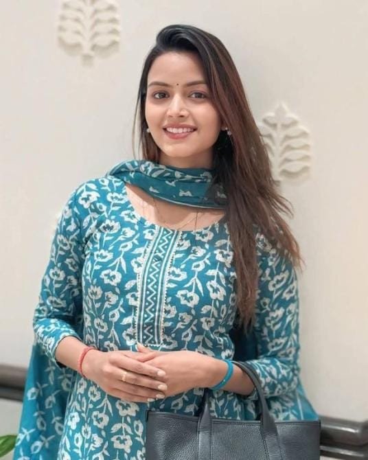 Call Girl ️  𝟗𝟗𝟖𝟕𝟕𝟓𝟖𝟏𝟗𝟓  ️️Low Price Call Girl️100% TRUSTED Independen...